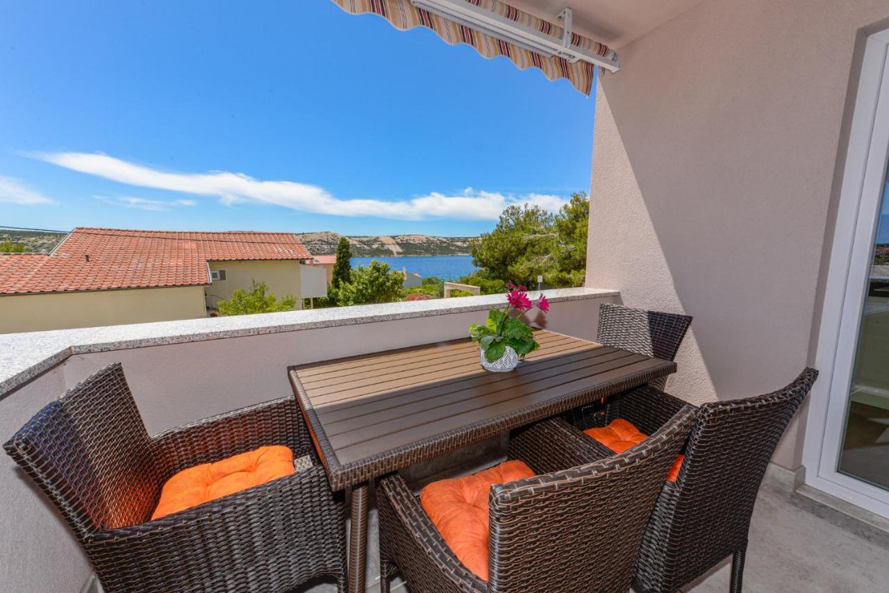 סטארה נובליה Apartments Amfora - Cozy And Modern Apartments For Up To 15 People, 100M From The Sea And Beach מראה חיצוני תמונה